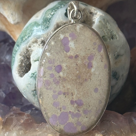 Phosphosiderite sterling silver pendant . Unique pattern large stone - Picture 2 of 5